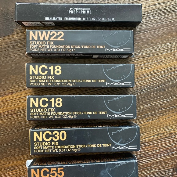 MAC Cosmetics - Picture 2 of 6